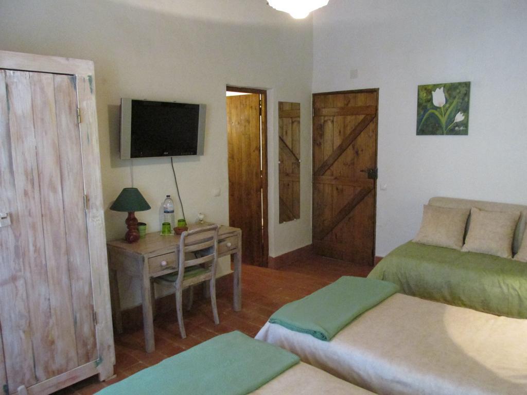 Quinta Dos Valados Bed and Breakfast Querenca Buitenkant foto
