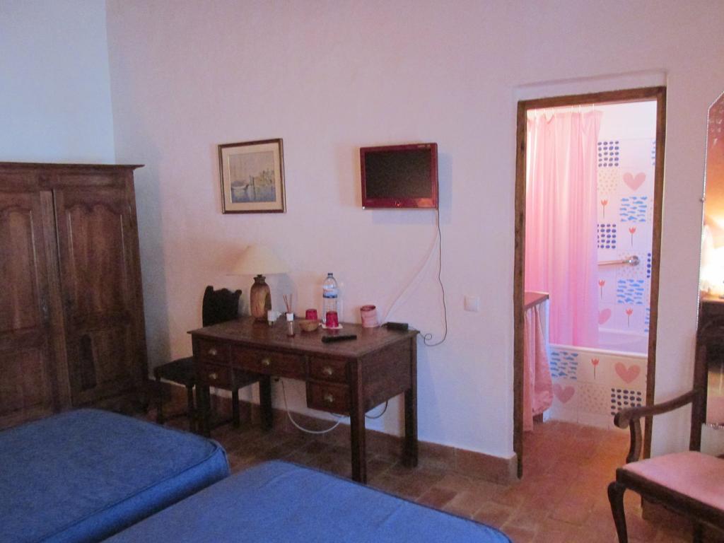 Quinta Dos Valados Bed and Breakfast Querenca Buitenkant foto